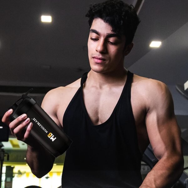 MuscleBlaze Phirse Zidd Kar, Shaker (Black, 650ml) | Leakproof, BPA-Free Blender Bottle | Ideal for Whey Protein, Preworkout & BCAA Shakes - Image 6